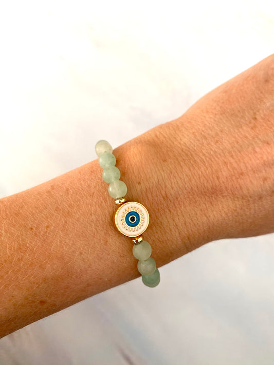 White eye bracelet